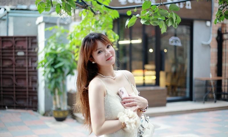 性感翘臀圆润大奶妹子