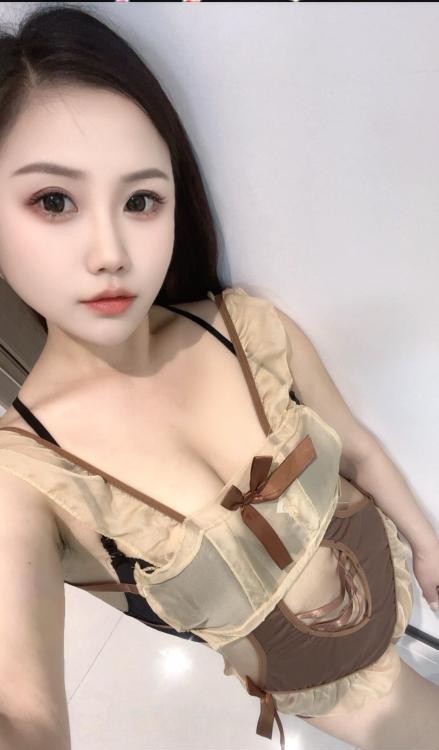 南站深喉毒龙骚御姐