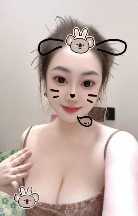 集美大胸欲女杉杉