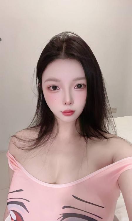 172美腿Helen