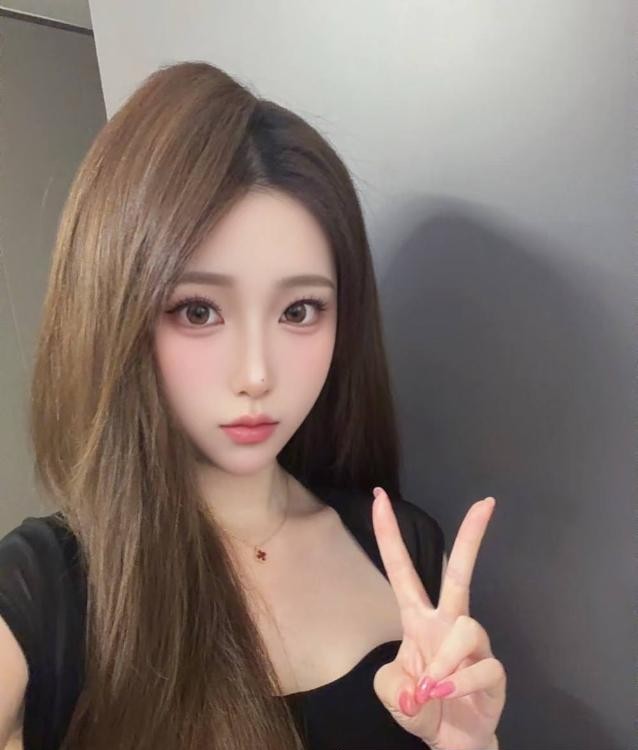 新下海学生妹彤彤