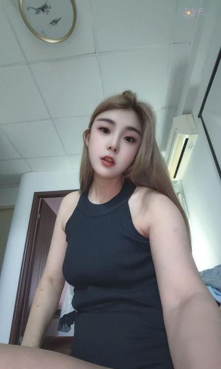 惠城舌吻小贝
