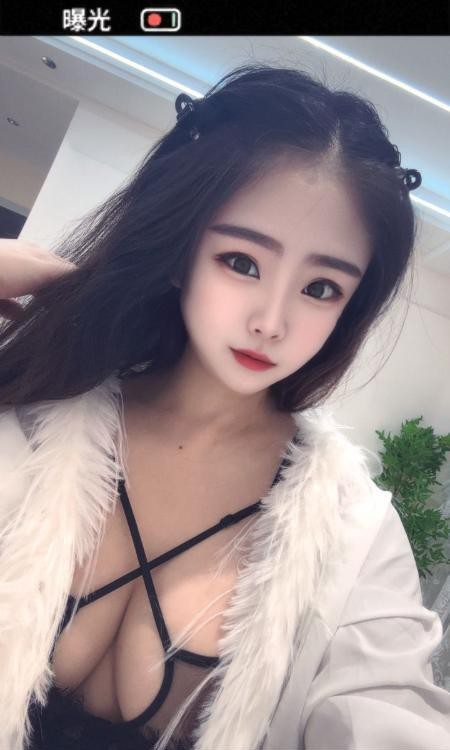 杨浦韵骚大奶暮暮