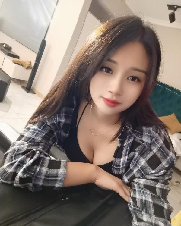 布吉蜜桃臀果冻