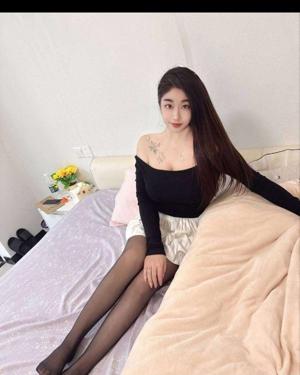 武侯风骚大奶小骚货