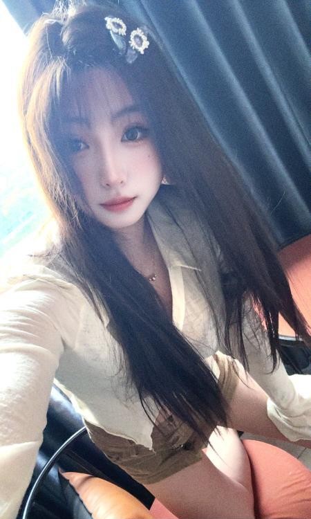 四季青叶子回归