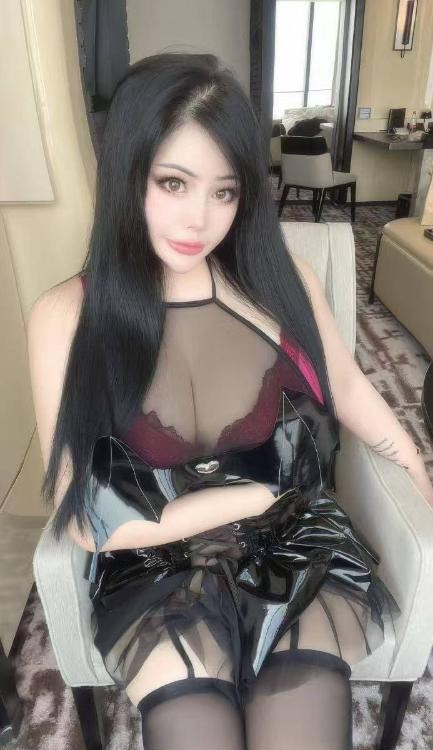 常熟巨乳大骚臀卡戴珊