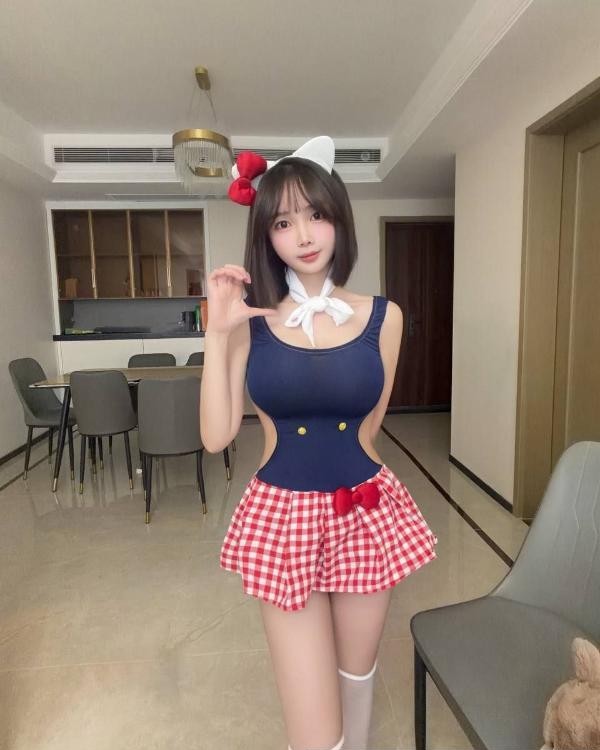 情趣制服系骚货丁丁