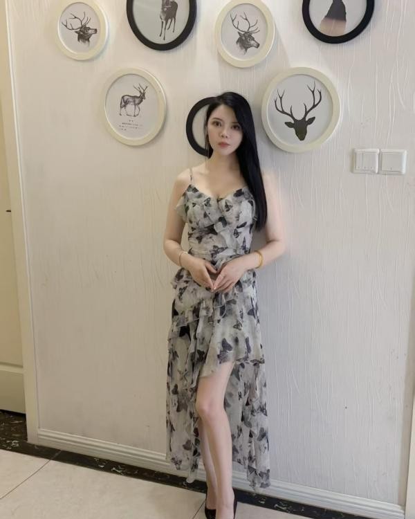 妩媚小少妇
