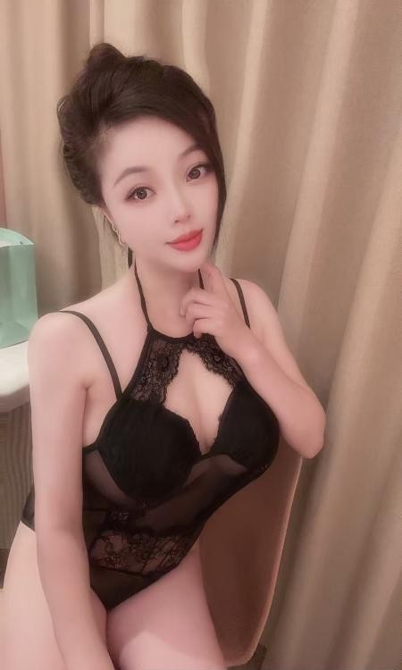 上城性感大胸少妇