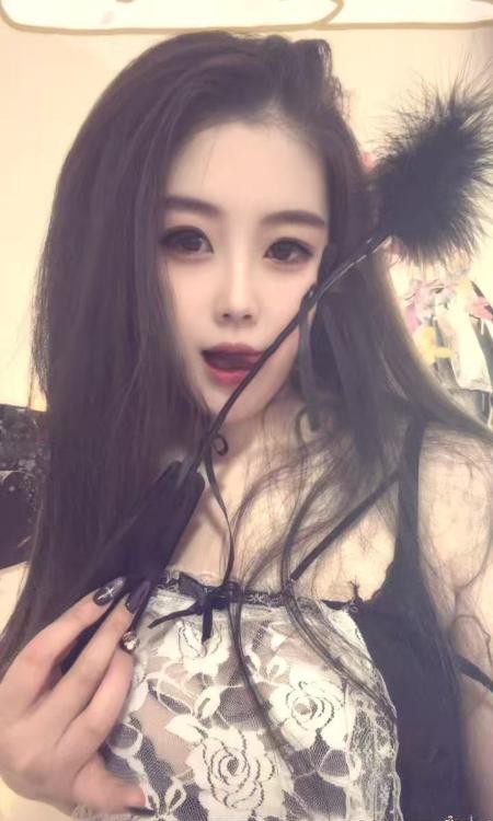 SM后入蜜桃臂