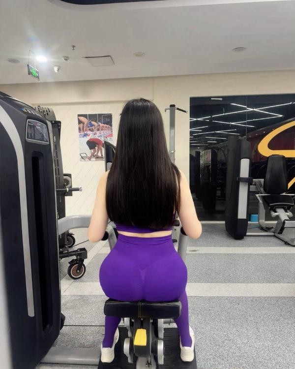 性感身材颜值服务老师