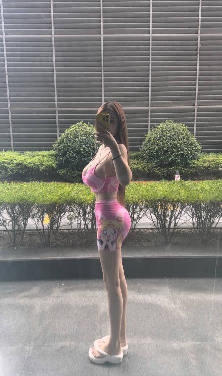 性感巨乳完美身材善朵