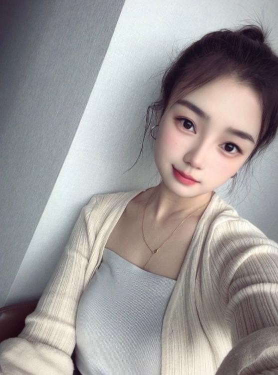 情趣嫩穴白臀小鱼