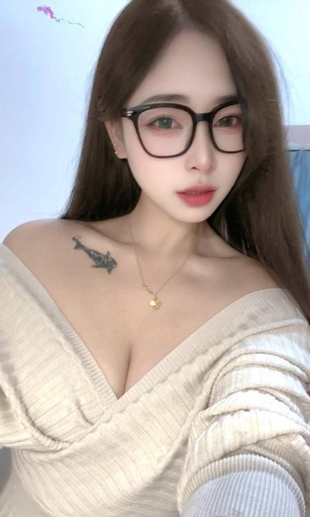 主动风骚美乳小耳朵