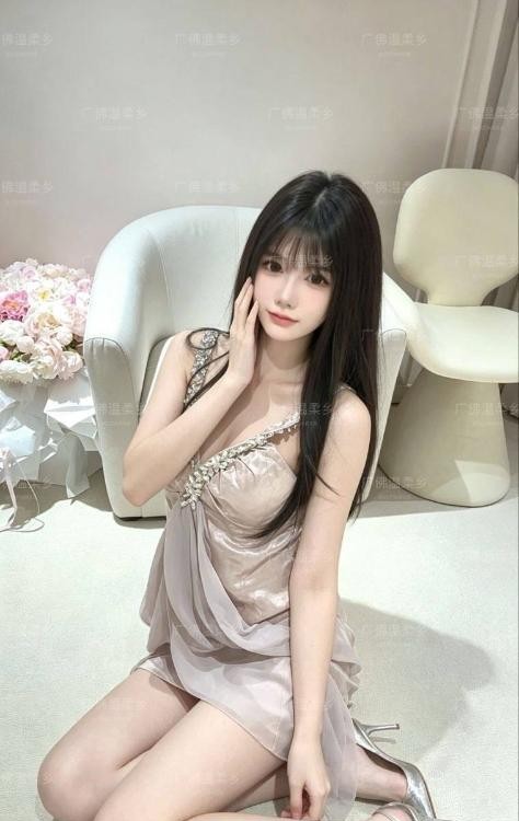 越秀白皙长腿林夕