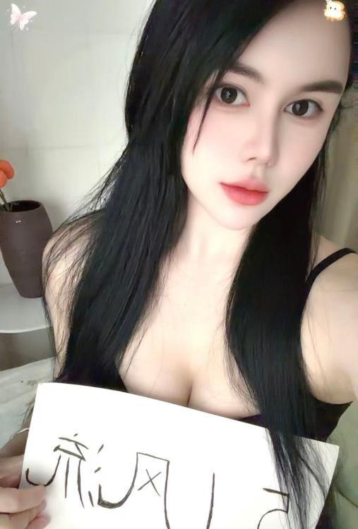 福田蜜桃臀健身教练