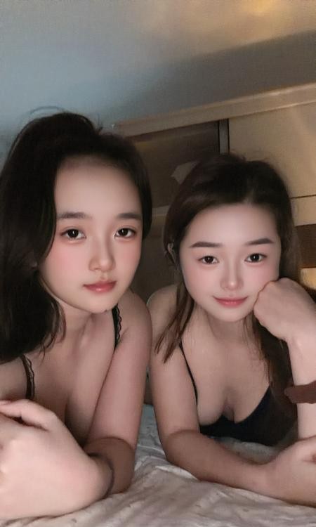 南京中项天花板姐妹