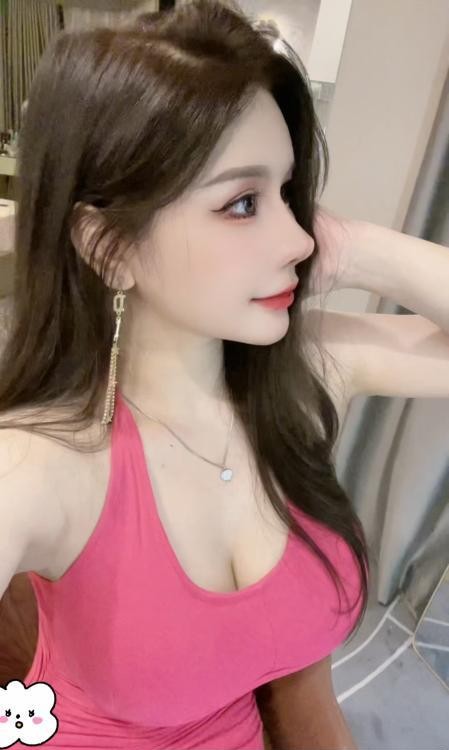 包河区大胸美女