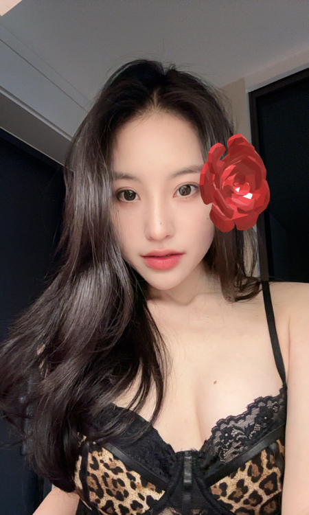 瑜伽健身唇臂悠悠