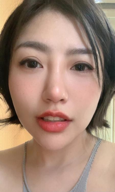 服务系杨菲