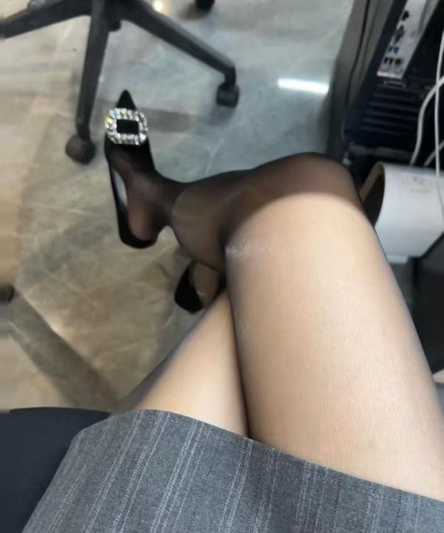 风骚嫩妹