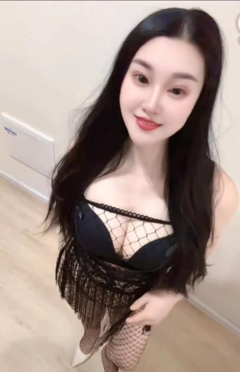 东丽吸精姐安琪