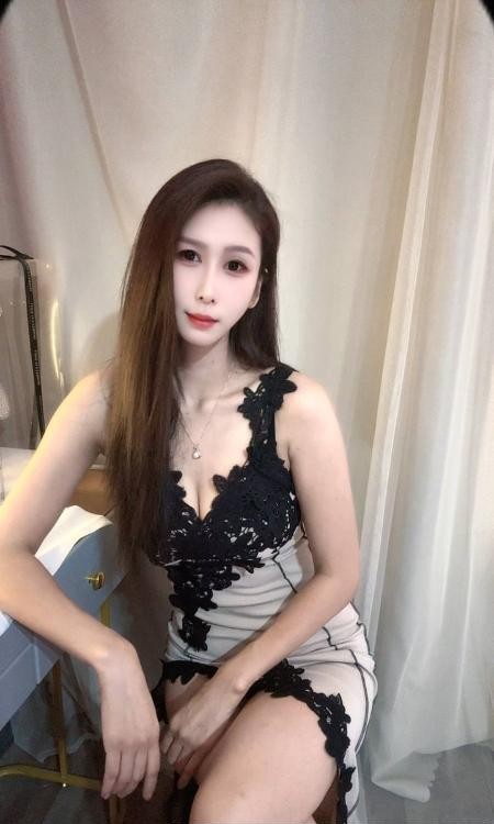 津南区长腿少妇
