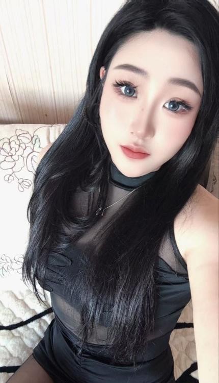 大奶骚货梦琪