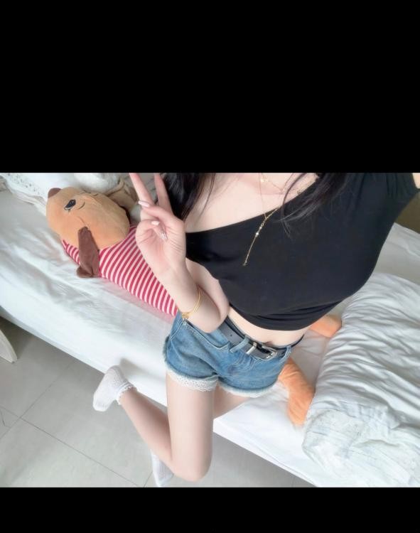 黑长直妹妹