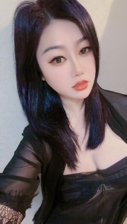 大奶阿紫榨汁机