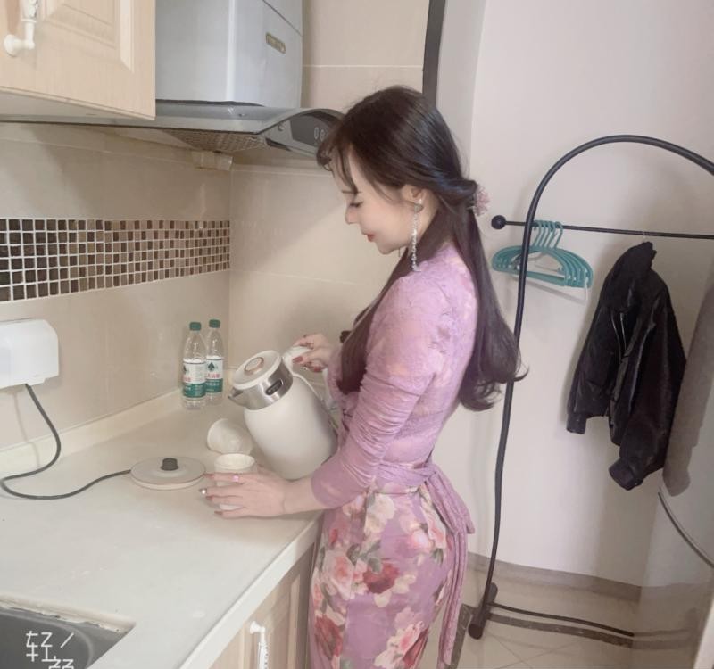 肤白貌美大真胸妹妹