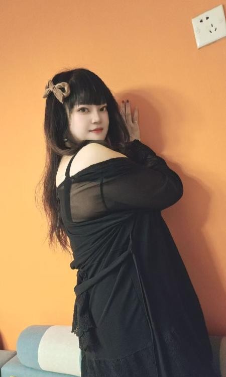 新华区服务型少妇