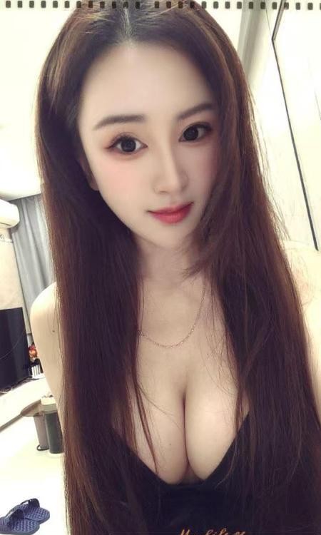天河爆乳露露