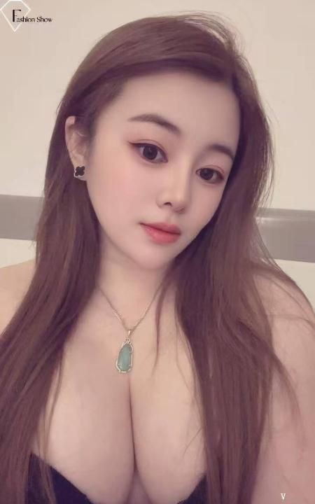 巨乳大波妹子