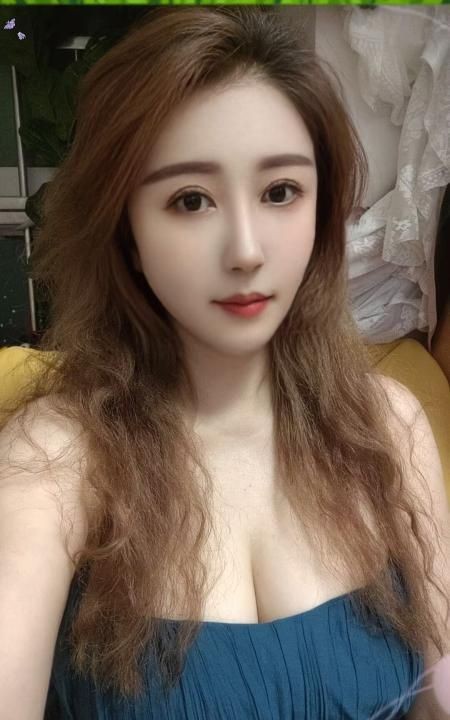 性感爆乳奶牛倩倩