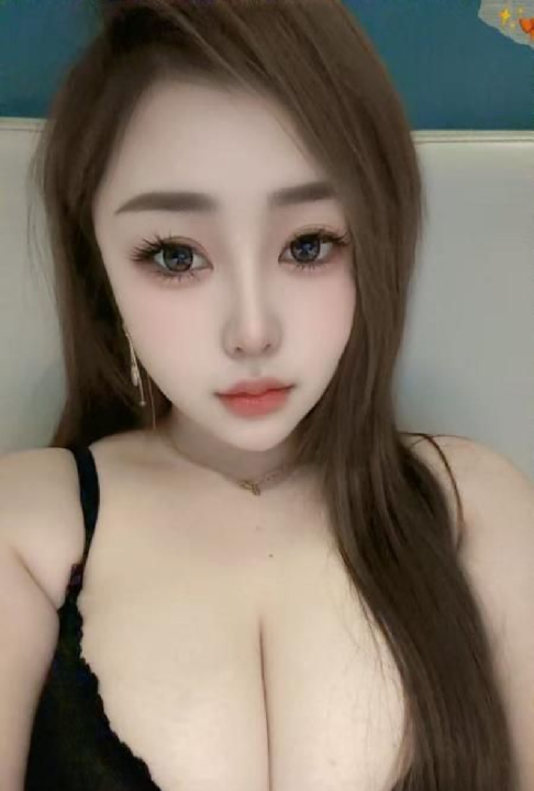 西青E奶巨乳少妇