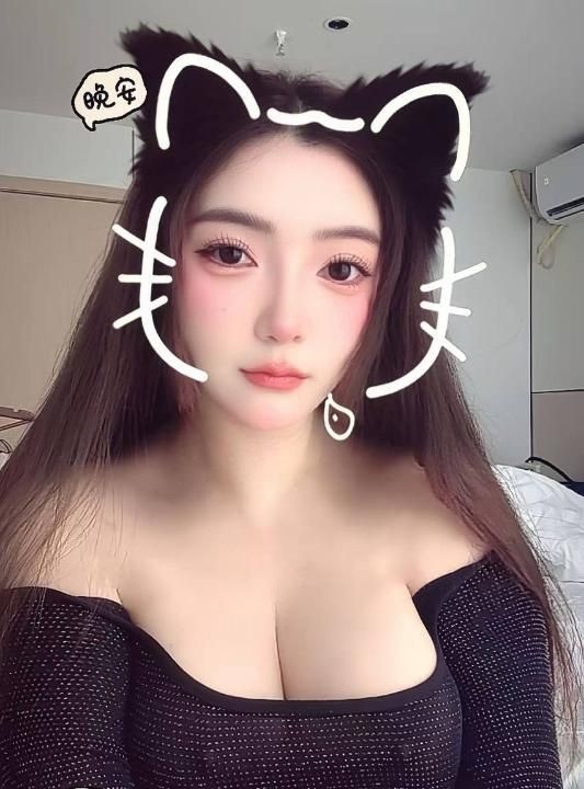 川音巨乳洛洛