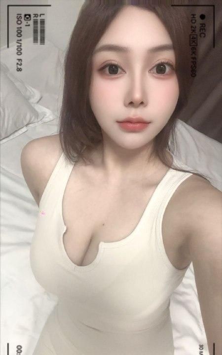郑州巨乳大胸妹媛媛