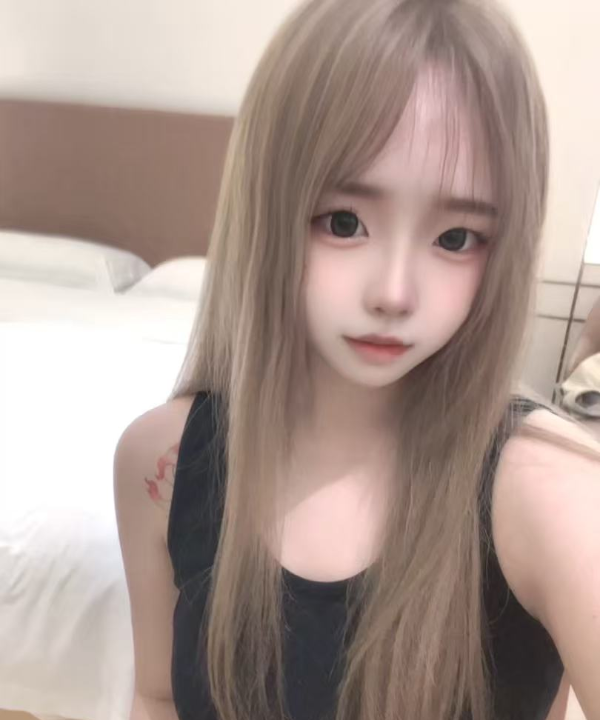 兼职刚下海嫩妹07年