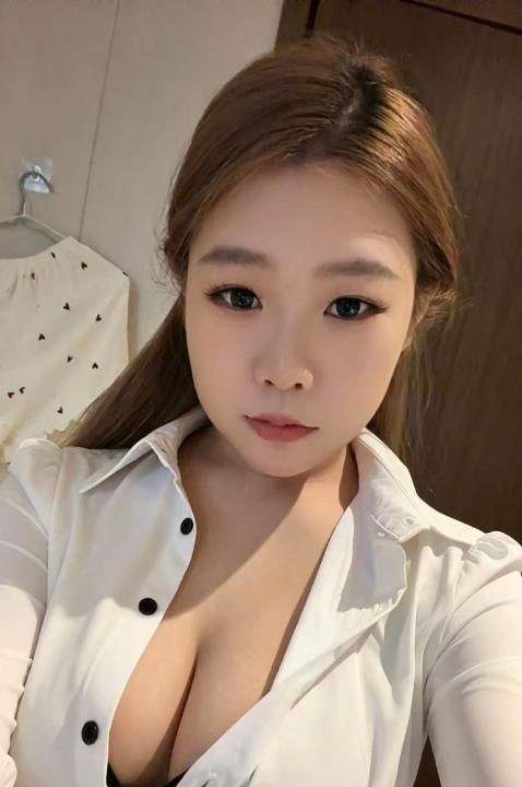 大D奶晓玥