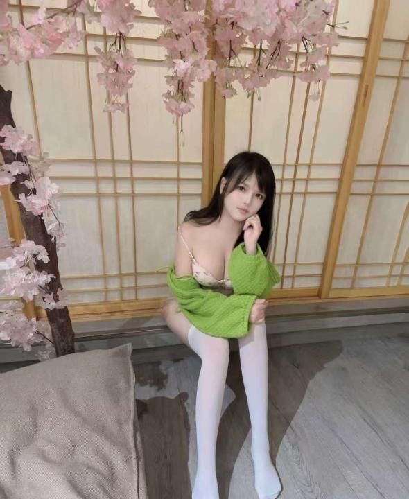 莞式毒龙少妇很配合