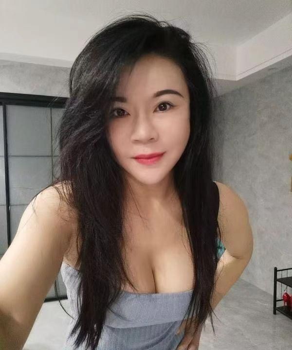 厦门E奶老凤飘雪