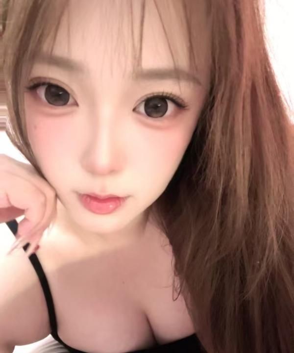 性感大胸女友