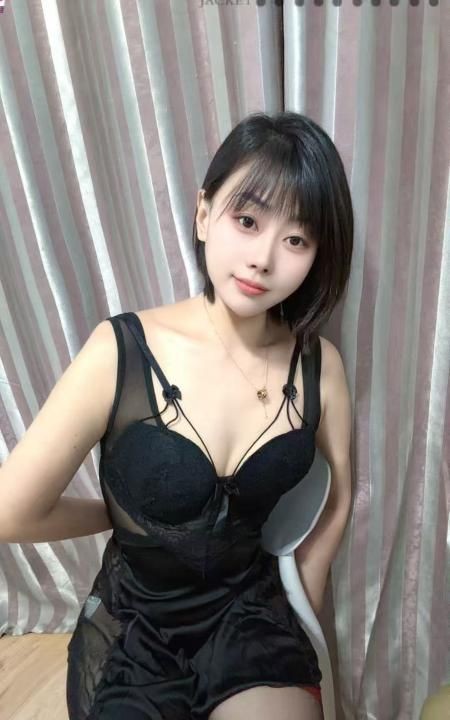 风骚邻家小少妇