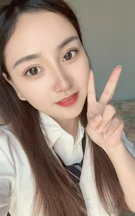 文殊院小桃子
