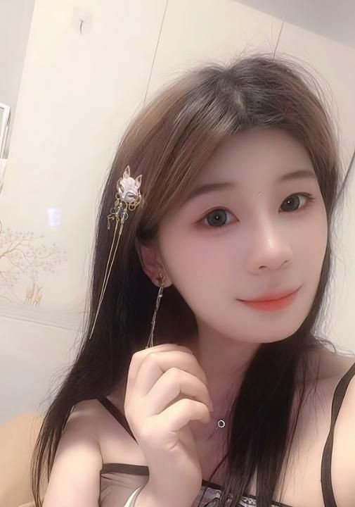 翘臀女友系小姐姐
