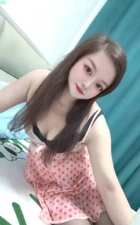 妖艳骚少妇