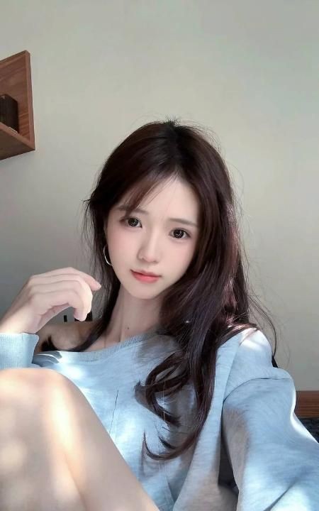 清纯美少女 诗语