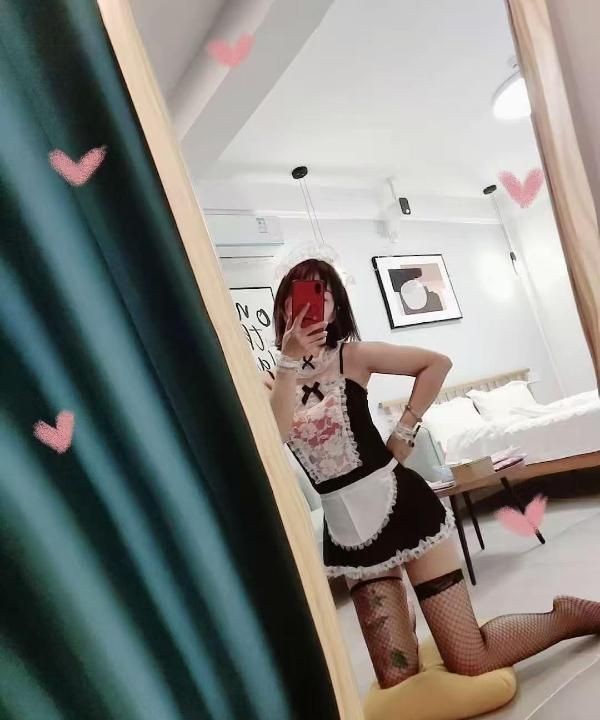 骚货小爱老师
